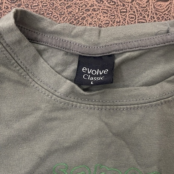 Dubai UAE Kids Green Souvenir Graphic T-Shirt Size Large Boy - Picture 2 of 5